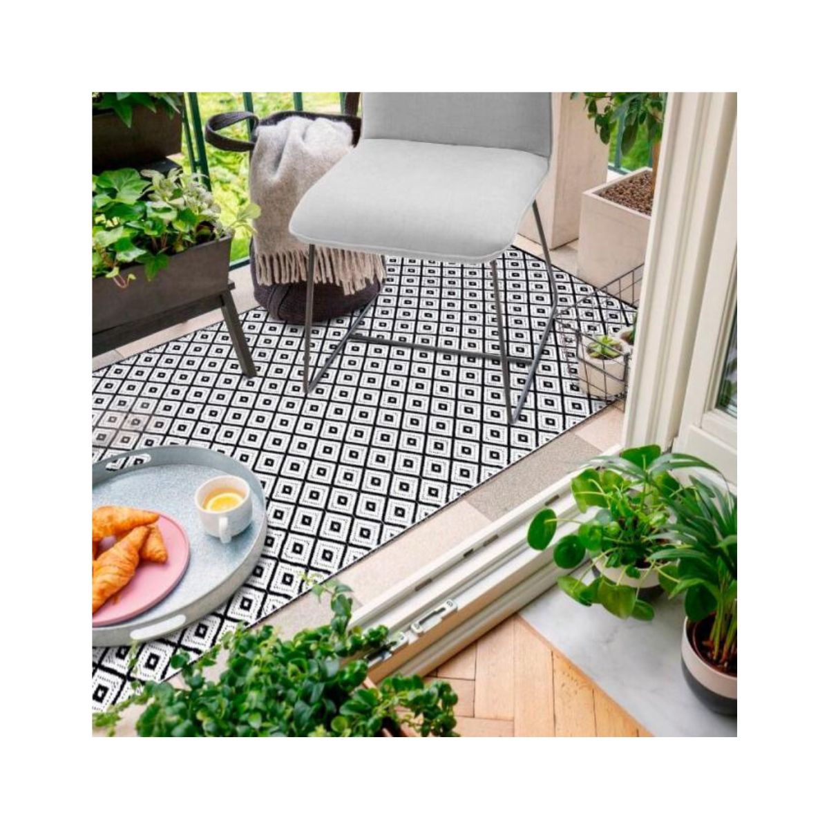 Kimberley Black Indoor/Outdoor Rug