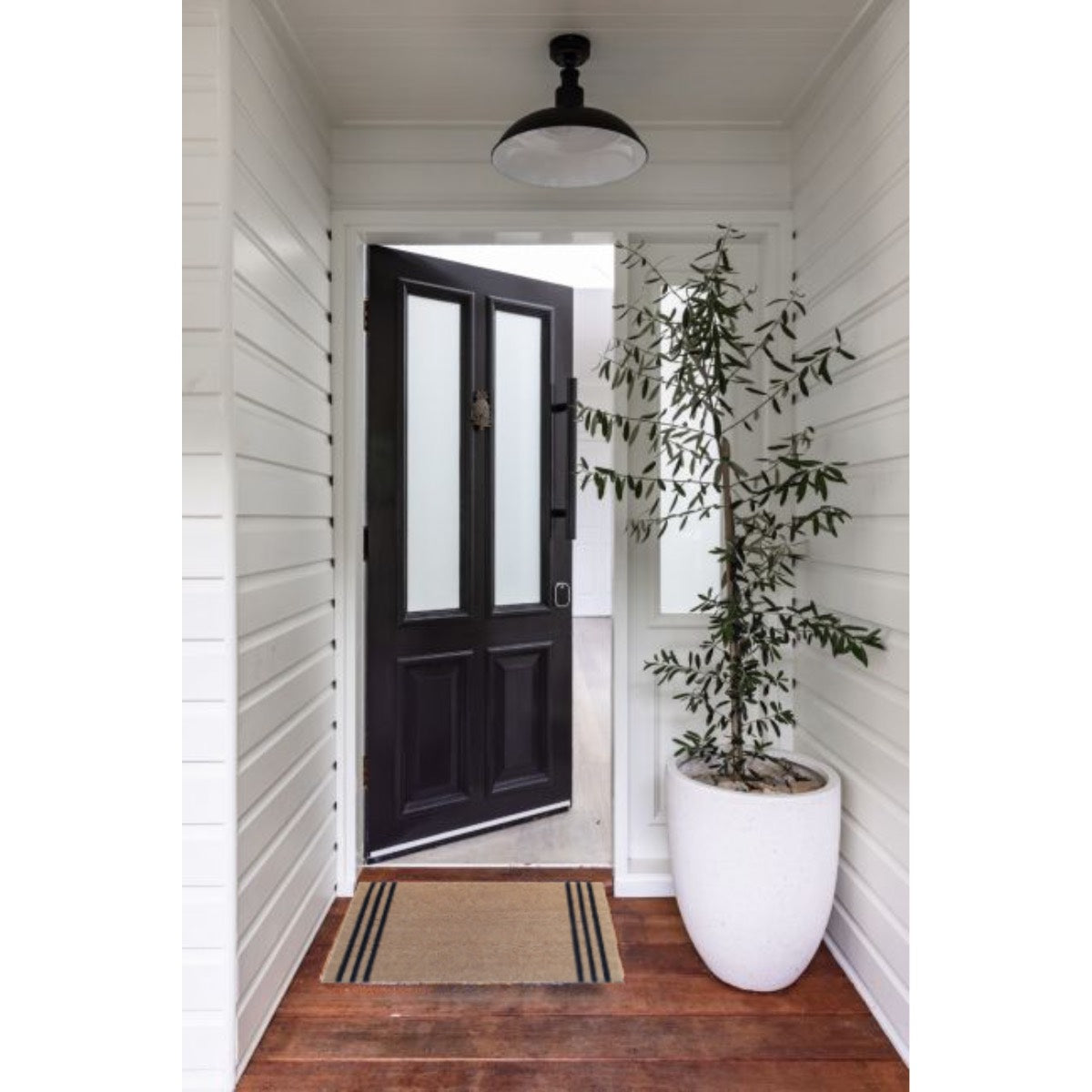 Luxe front door mat black stripes