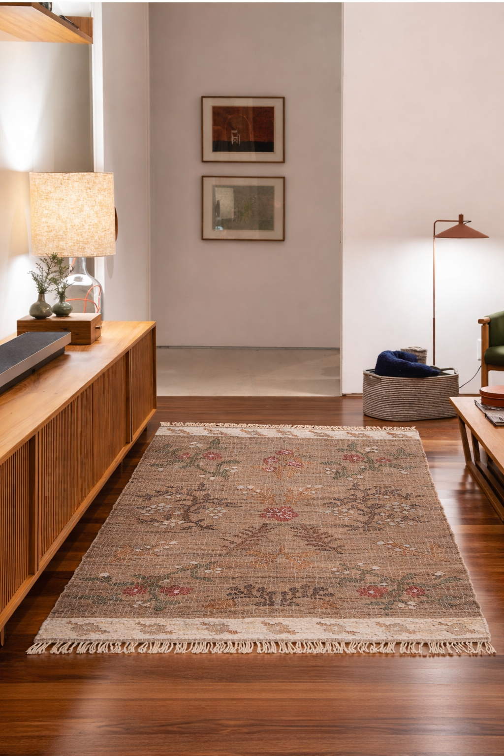 Florance Handwoven Jute Rug